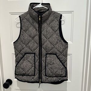 J. Crew Excursion Quilted Black and White Herringbone Vest